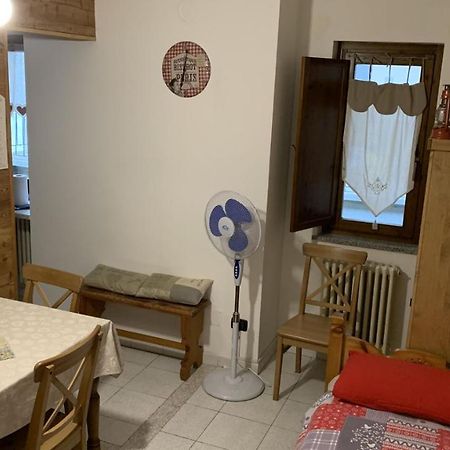 Le Joli Coin Du Passage Apartman Aosta Kültér fotó