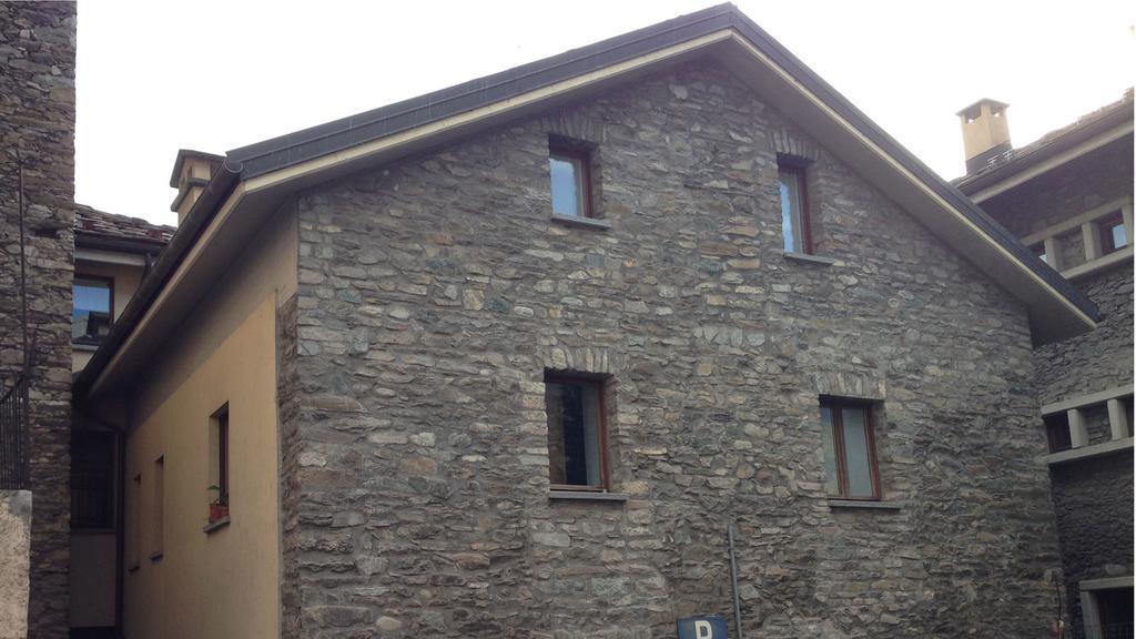 Le Joli Coin Du Passage Apartman Aosta Kültér fotó