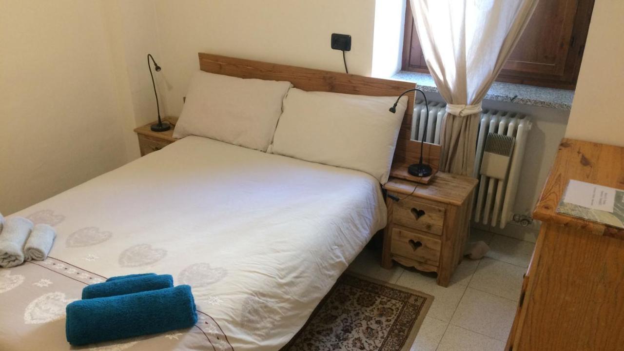 Le Joli Coin Du Passage Apartman Aosta Kültér fotó
